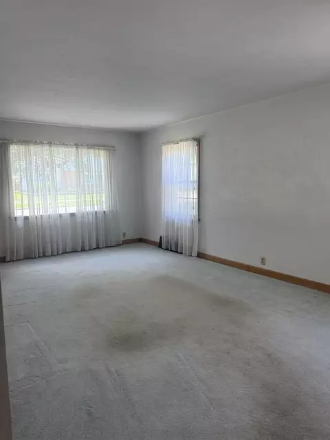 814 W 3rd St, Appleton, WI 54914 photo 6
