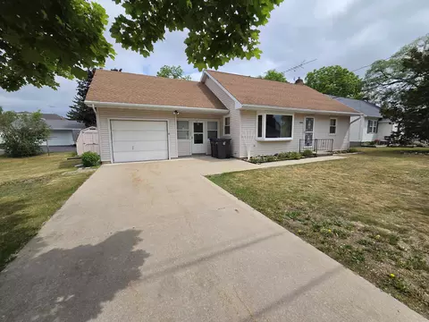 218 Dodge St, Princeton, WI 54968