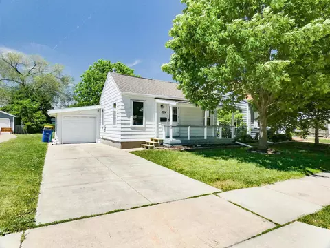 1224 Wirtz Ave, Green Bay, WI 54304