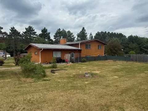 1170 Overlook Dr, Eagle River, WI 54521