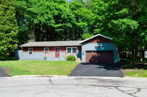 462 N 7th Pl, Sturgeon Bay, WI 54235
