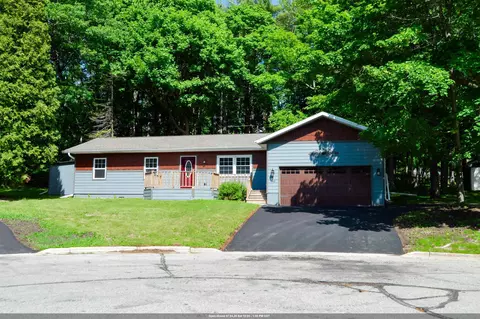 462 N 7th Pl, Sturgeon Bay, WI 54235