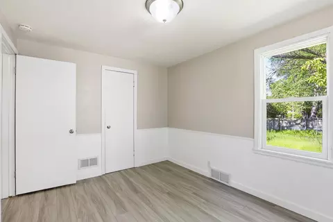 Bedroom - 1831 S Oneida St, Appleton, WI 54915 photo 1 of 3
