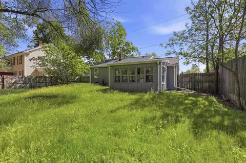 Exterior - 1831 S Oneida St, Appleton, WI 54915 photo 3 of 5
