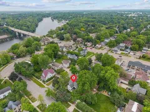 View/Area - 719 S State St, Appleton, WI 54911 photo 1 of 7