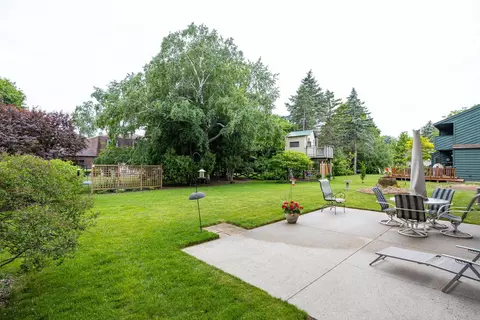 Exterior - 1017 E Capitol Dr, Appleton, WI 54911 photo 3 of 9