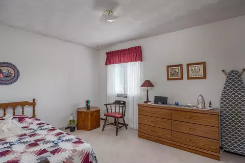 Bedroom - 1017 E Capitol Dr, Appleton, WI 54911 photo 4 of 4