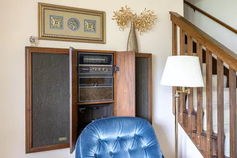 Living - 1017 E Capitol Dr, Appleton, WI 54911 photo 3 of 6