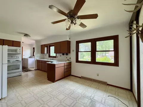 Kitchen - n110 Weir Drive, Berlin, WI 54923 photo 1 of 7