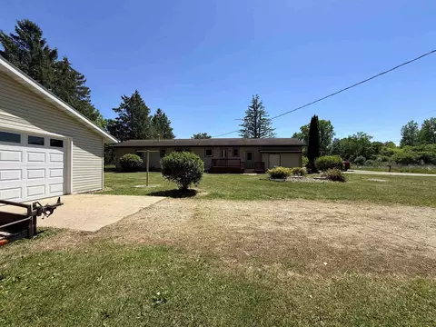 Exterior - n110 Weir Drive, Berlin, WI 54923 photo 9 of 15