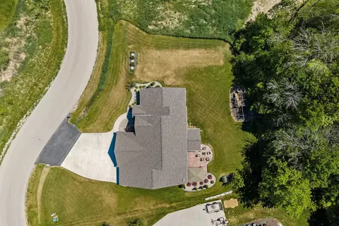 View/Area - w4269 Rose Tree Drive, Appleton, WI 54913 photo 1 of 14