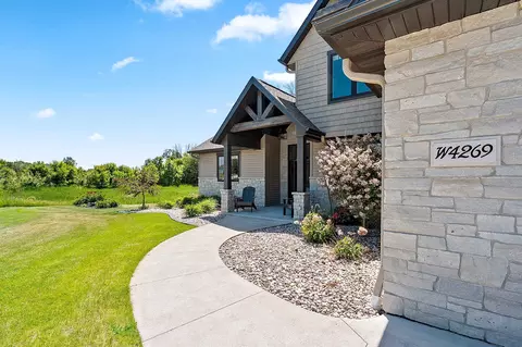 Exterior - w4269 Rose Tree Drive, Appleton, WI 54913 photo 12 of 12