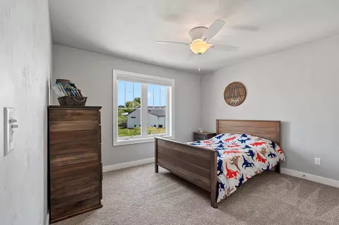 Bedroom - w4269 Rose Tree Drive, Appleton, WI 54913 photo 5 of 10
