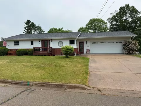 116 Rohrer St, Clintonville, WI 54929