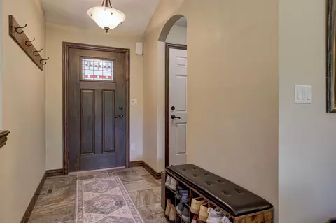Entry Way - 4800 N Indigo Ln, Appleton, WI 54913 photo 1 of 1