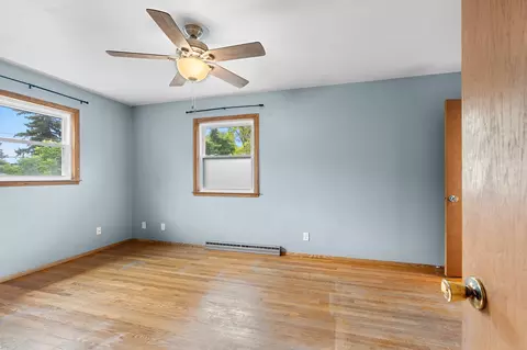 Bedroom - 1618 S Riverdale Dr, Appleton, WI 54914 photo 6 of 8