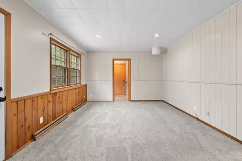 Living - 1618 S Riverdale Dr, Appleton, WI 54914 photo 7 of 7