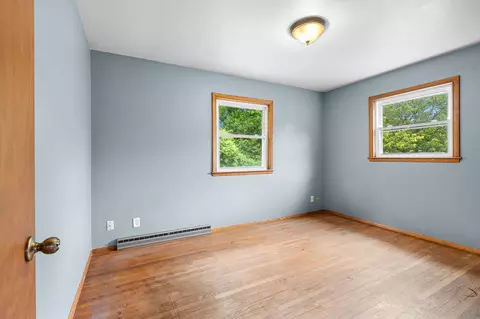 Bedroom - 1618 S Riverdale Dr, Appleton, WI 54914 photo 4 of 8