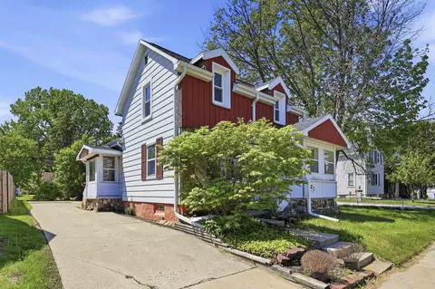 Exterior - 521 E Calumet St, Appleton, WI 54915 photo 5 of 6