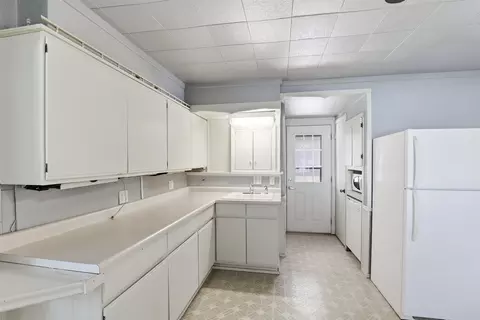 Kitchen - 521 E Calumet St, Appleton, WI 54915 photo 1 of 2