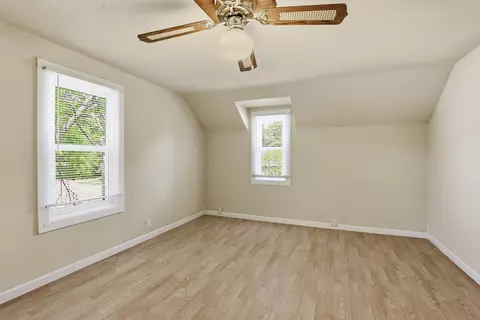 Bedroom - 521 E Calumet St, Appleton, WI 54915 photo 3 of 4