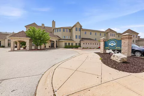 107 N 1st Ave UNIT 231/233, Sturgeon Bay, WI 54235