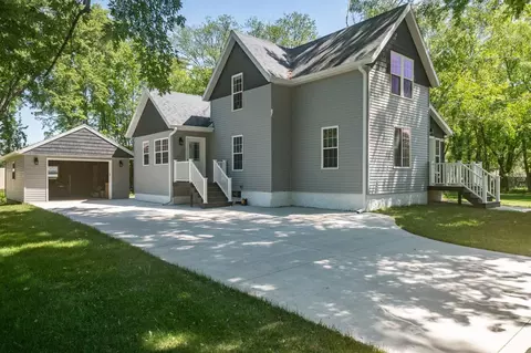 417 Van Horn St, Berlin, WI 54923