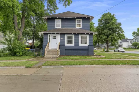 825 Crooks St, Green Bay, WI 54301