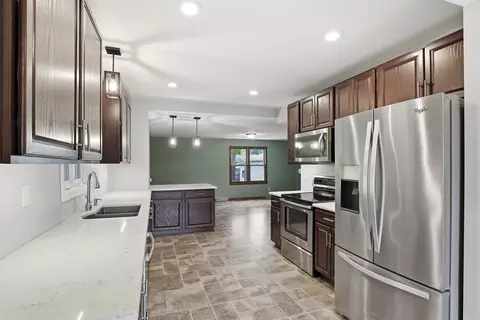 Kitchen - 821 S Weimar St, Appleton, WI 54915 photo 2 of 5