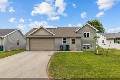 524 Northridge Dr, New London, WI 54961