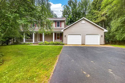 421 Eklund St, Peshtigo, WI 54157