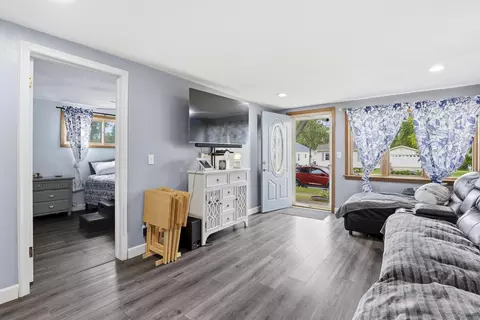 Other - 709 E Goodall St, Appleton, WI 54915 photo 2 of 11