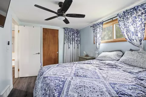Bedroom - 709 E Goodall St, Appleton, WI 54915 photo 2 of 4