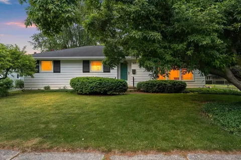 915 Tommark St, Green Bay, WI 54304