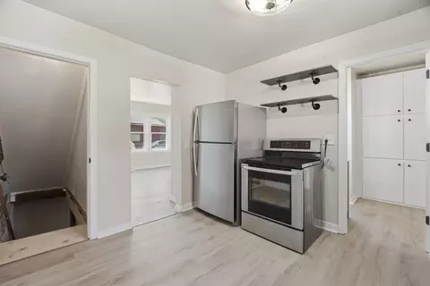 Kitchen - 1014 W Kamps Ave, Appleton, WI 54914 photo 3 of 3