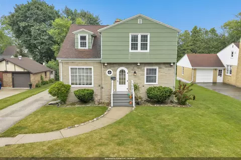 1307 S Clay St, Green Bay, WI 54301
