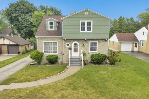 1307 S Clay St, Green Bay, WI 54301