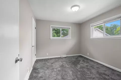 Bedroom - 637 E Wilson Ave, Appleton, WI 54915 photo 1 of 6