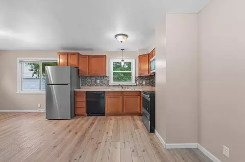 Kitchen - 637 E Wilson Ave, Appleton, WI 54915 photo 1 of 2