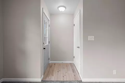 Entry Way - 637 E Wilson Ave, Appleton, WI 54915 photo 2 of 2