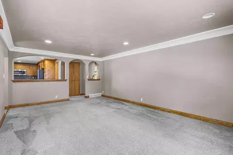 Living - 2700 N Lillian Ct, Appleton, WI 54911 photo 5 of 5