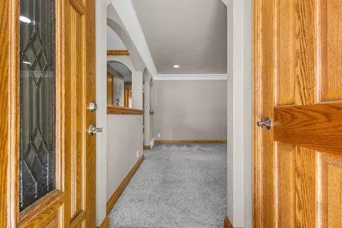 Entry Way - 2700 N Lillian Ct, Appleton, WI 54911 photo 1 of 4