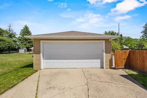Other - 2700 N Lillian Ct, Appleton, WI 54911 photo 8 of 12