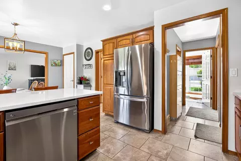 Entry Way - n9152 Kernan Avenue, Appleton, WI 54915 photo 1 of 5