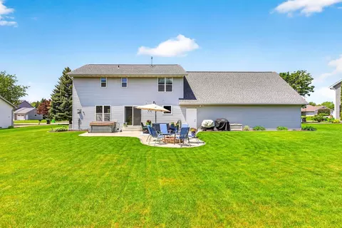 Exterior - n9152 Kernan Avenue, Appleton, WI 54915 photo 5 of 7