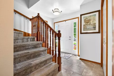 Entry Way - n9152 Kernan Avenue, Appleton, WI 54915 photo 2 of 5