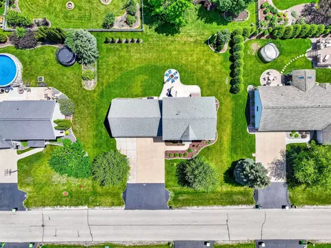 View/Area - n9152 Kernan Avenue, Appleton, WI 54915 photo 2 of 5