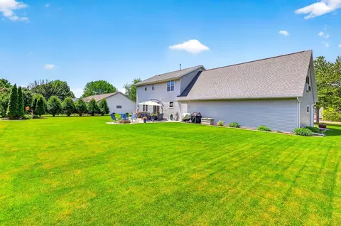 Exterior - n9152 Kernan Avenue, Appleton, WI 54915 photo 6 of 7