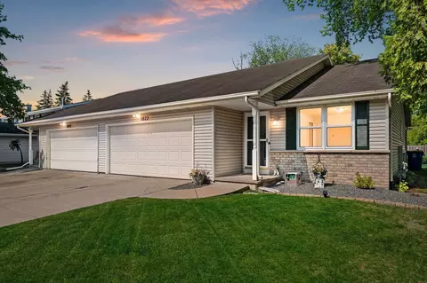 1022 Coppens Rd, Green Bay, WI 54303