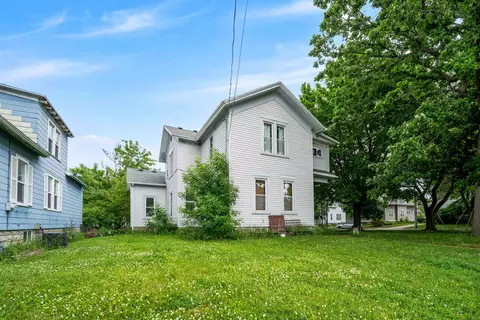 710 Ceape Ave, Oshkosh, WI 54901